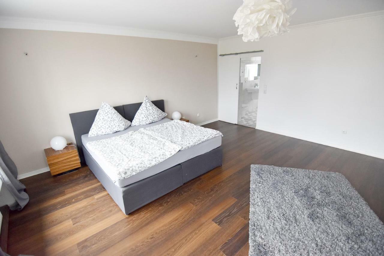 Dorya Am Ring Apartment Кьолн Екстериор снимка